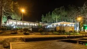 Nocne życie w porcie Tajty, sierpień 2020 r. - zdjęcie 2