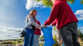 Sprzątanie Świata (Mazur) przez Rotarack Giżycko i Giżycką Grupę Regatową - zdjęcie 12