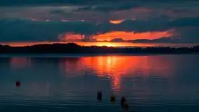 Ponury wieczór, z przesmykiem zachodu słońca - zdjęcie 22