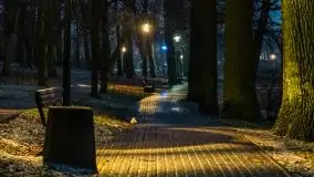 Nocny i świąteczny Kętrzyn, grudzień 2020 r. - zdjęcie 3