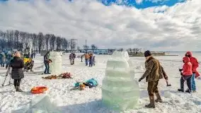 Fotorelacja z rzeźbienia w lodzie w Giżycku - zdjęcie 33