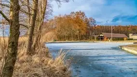 Przedwiosenny zachód słońca w porcie Kal, jezioro Mamry - zdjęcie 26