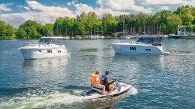 Zdjęcia: Made in Mazury - poznaj jacht motorowy Stillo 30 - zdjęcie 28