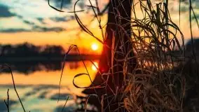 Wiosenny wschód słońca nad jeziorem Stręgiel - zdjęcie 13