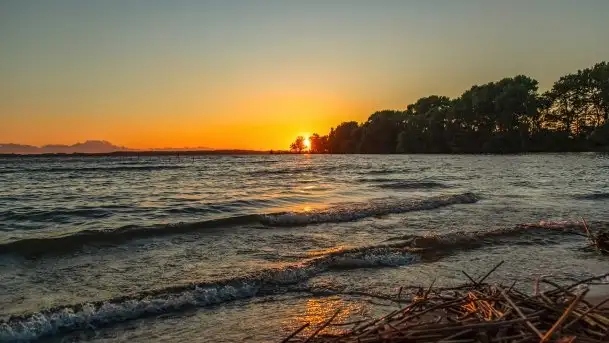 Zachód słońca nad jeziorem Niegocin