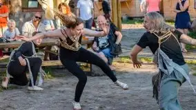 Przedstawienie teatralne "Garby" w porcie Tło Dla Mew - zdjęcie 17