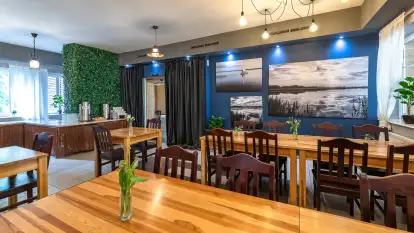 Restauracja Łabędzi Ostrów - zdjęcie 1