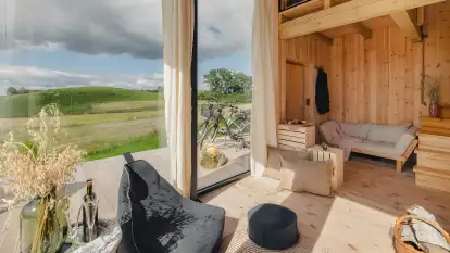 Dom w zbożu - zdjęcie 2