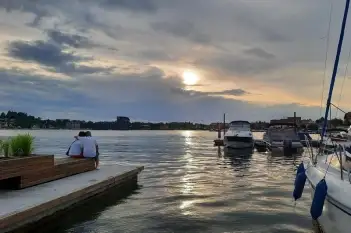 Rejsy jachtem żaglowym w Mikołajkach - zdjęcie 16