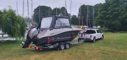 łódź Mazury 670 z silnikiem Evinrude 200 H.O  - zdjęcie 24