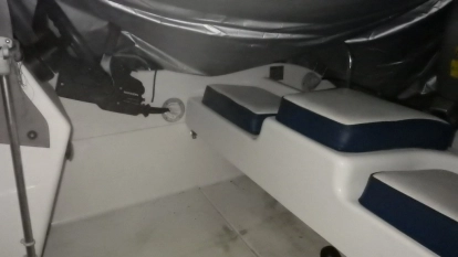 Motorówka Texas 430 + Honda 50 KM + przyczepa - zdjęcie 3