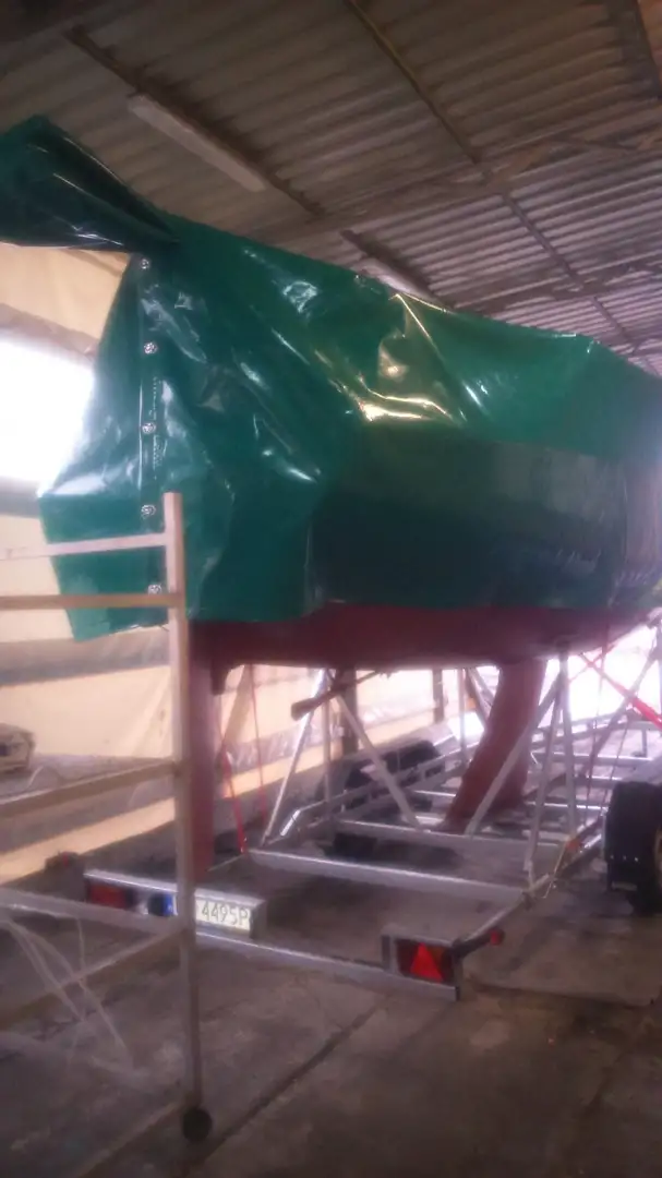 Plandeka na zimowanie jachtu