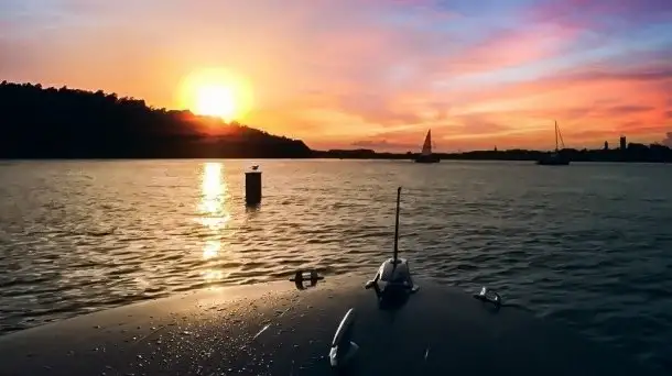 Luksusowe rejsy - Stare Sady - Mazury (5-6 osób) łódź RIO 650