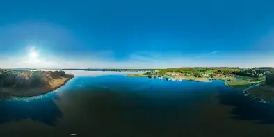 Wrześniowy port Ognisty Ptak i jezioro Święcajty