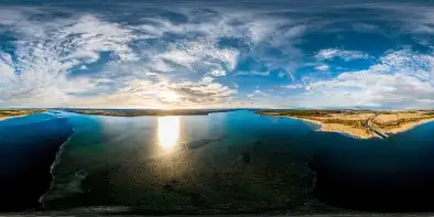 Kanał Tałcki i jezioro Tałty u schyłku zimy